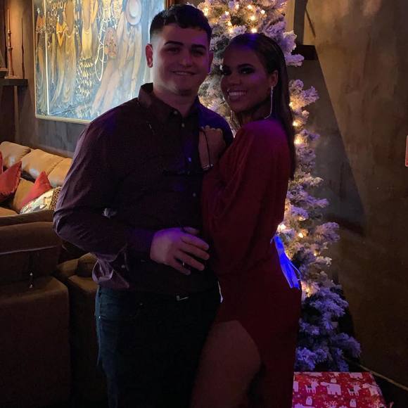 Meet your Posher, Odette - Picture 1 of 1